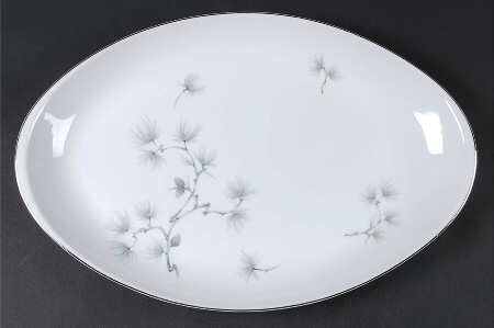 Caroline Pine 16" Oval Serving Platter by Meito
