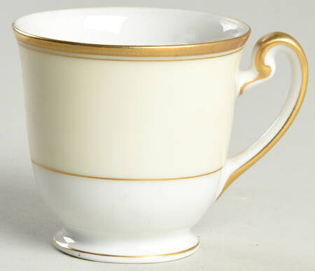 Carlton Footed Demitasse Cup
