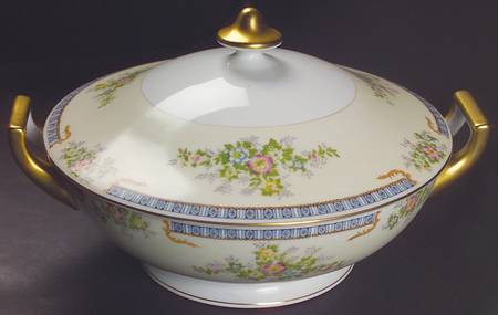 Cecil Round Covered Vegetable