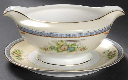 Cecil Round Gravy Boat/Attached Underplate