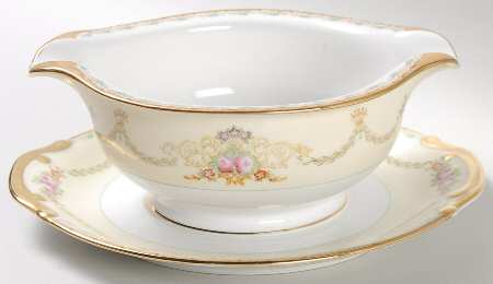 Celeste Round Gravy Boat/Attached Underplate