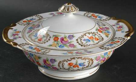 Chandresden Round Covered Vegetable