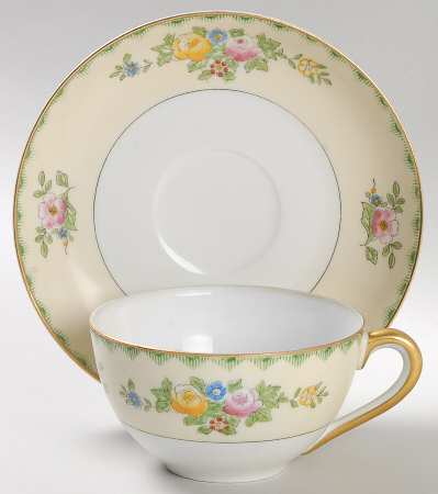 Chanhale Flat Cup & Saucer Set