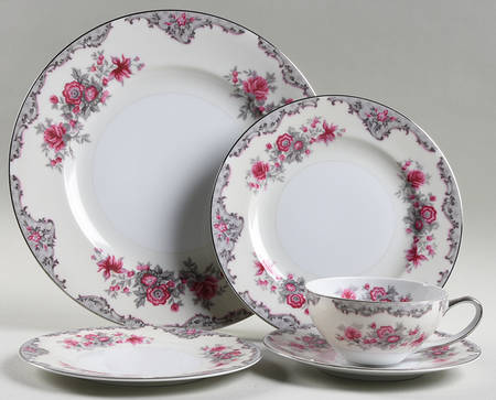 Corsage 5 Piece Place Setting