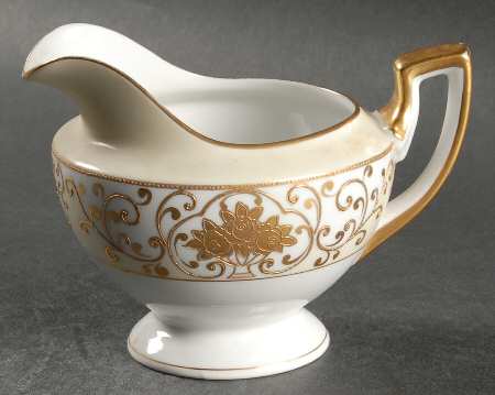 Crescent Creamer