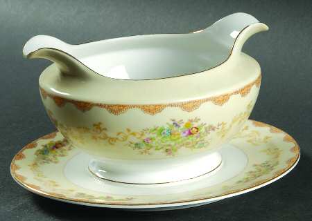 Dalton Gravy Boat with Attached Underplate by Meito