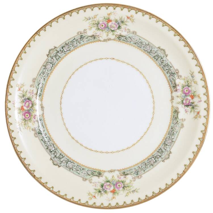 Dexter (Empire Shape) Salad Plate by Meito