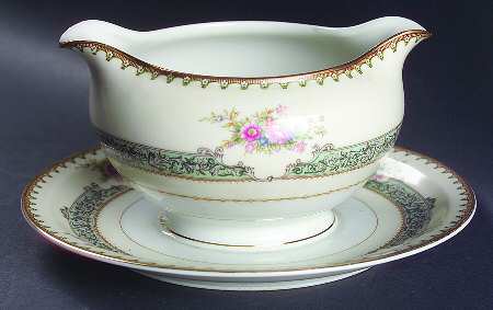 Dexter (Empire Shape) Gravy Boat with Attached Underplate
