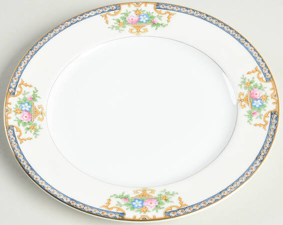 Dolores (Gold Trim) Salad Plate