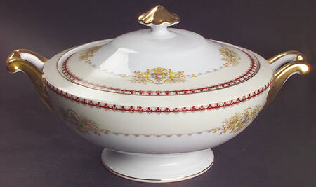 Dover Round Covered Vegetable