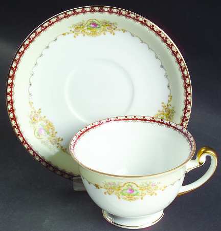 Dover Footed Cup & Saucer Set