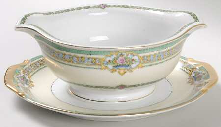 Dublin (Floral Urns) Gravy Boat with Attached Underplate