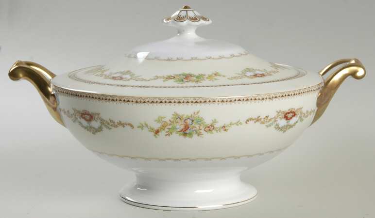 Duke Round Covered Vegetable