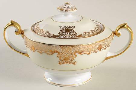 Elaine Sugar Bowl & Lid