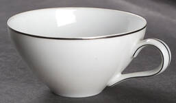 Elizabeth Flat Cup
