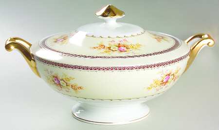 Fairmount Round Covered Vegetable