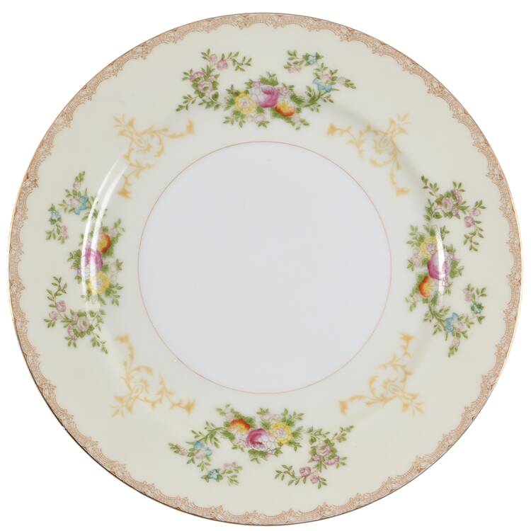 Flora Luncheon Plate by Meito
