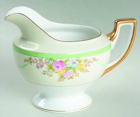 Formal Garden Creamer