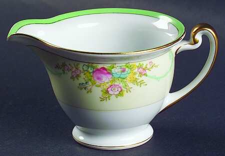 Formal Garden Creamer