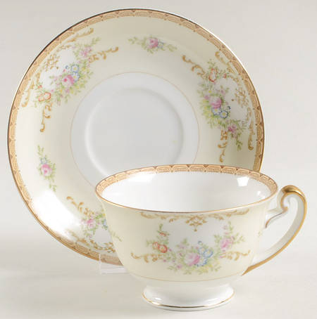 Garland Footed Cup & Saucer Set