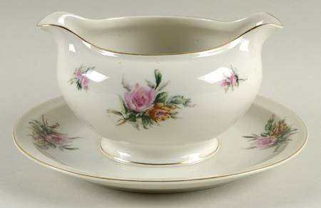 Garden Rose Gravy Boat with Attached Underplate