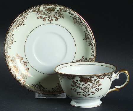 Footed Cup & Saucer Set
