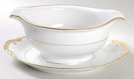 Goldena Gravy Boat with Attached Underplate