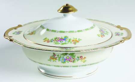 Grafton Round Covered Vegetable