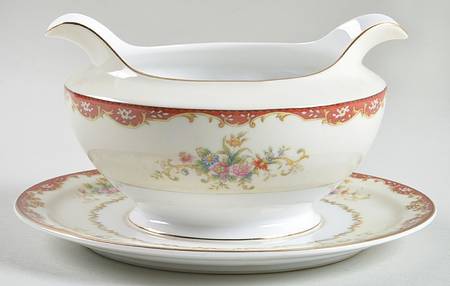 Hanover Gravy Boat with Attached Underplate