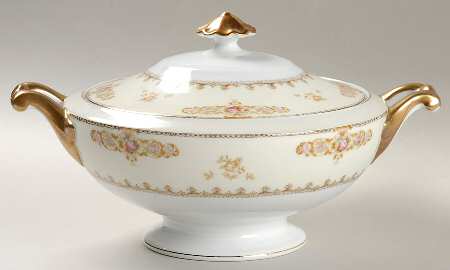 Hastings Round Covered Vegetable