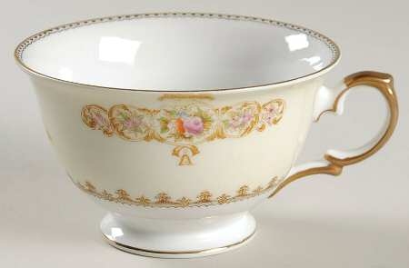 Hastings Footed Cup