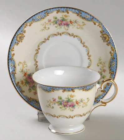 Hudson Footed Demitasse Cup & Saucer Set
