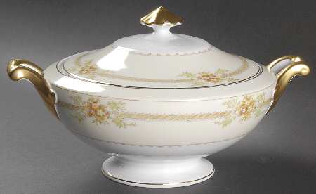 Irving Round Covered Vegetable