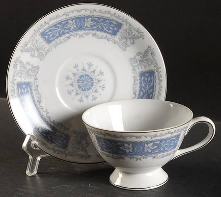 Jasper Footed Cup & Saucer Set