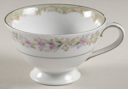 Kenwood Footed Cup