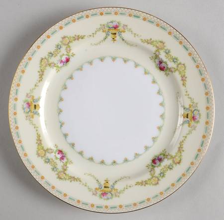 Laurel Salad Plate