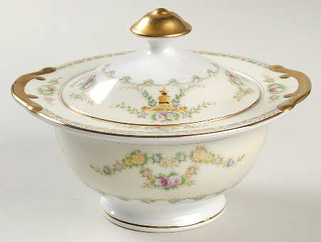 Laurel Sugar Bowl & Lid