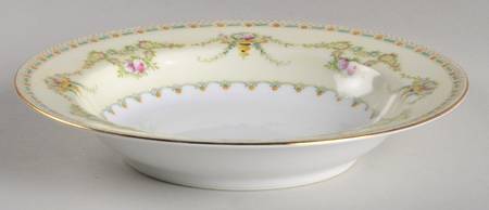 Laurel Rim Soup Bowl