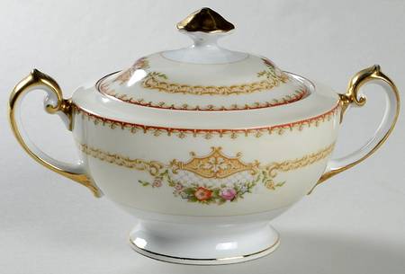 Leonore Sugar Bowl & Lid