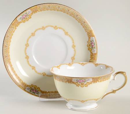 Leonora Footed Cup & Saucer Set by Meito