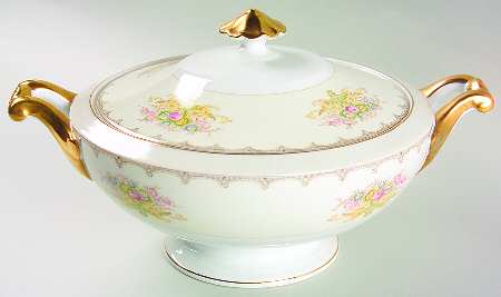 Linden Round Covered Vegetable