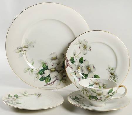 Livonia  5 Piece Place Setting