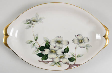 Livonia  13" Oval Serving Platter by Meito
