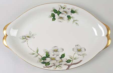 Livonia  17" Oval Serving Platter by Meito