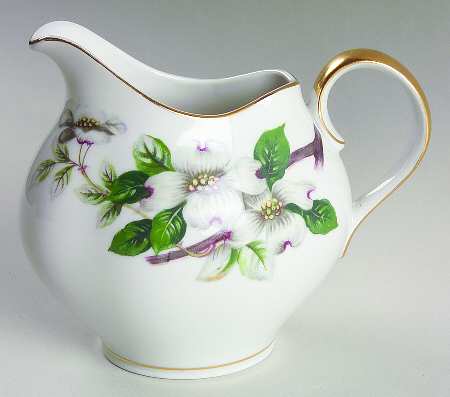 Livonia (White Background) Creamer