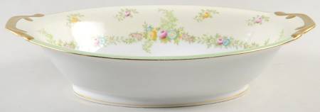 Malta (Green on Cream) 11" Oval Vegetable Bowl