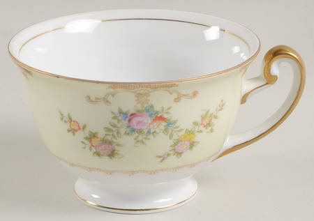 Marie Footed Cup