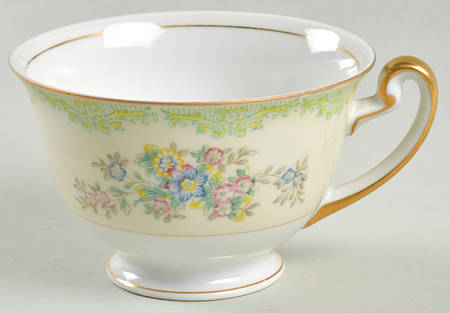 Marie  Footed Cup