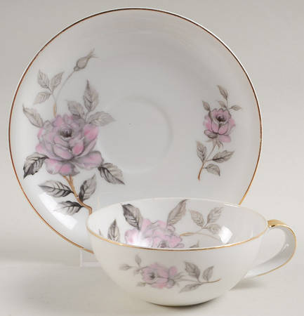 MEI109 Flat Cup & Saucer Set by Meito
