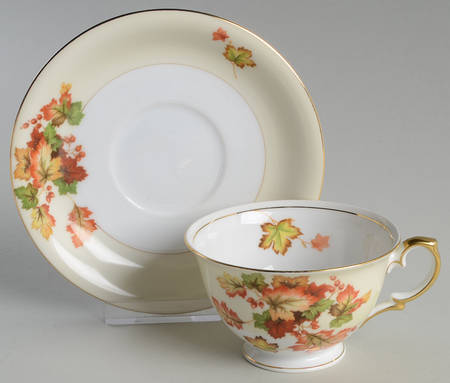 MEI117 (F & B JAPAN) Footed Cup & Saucer Set
